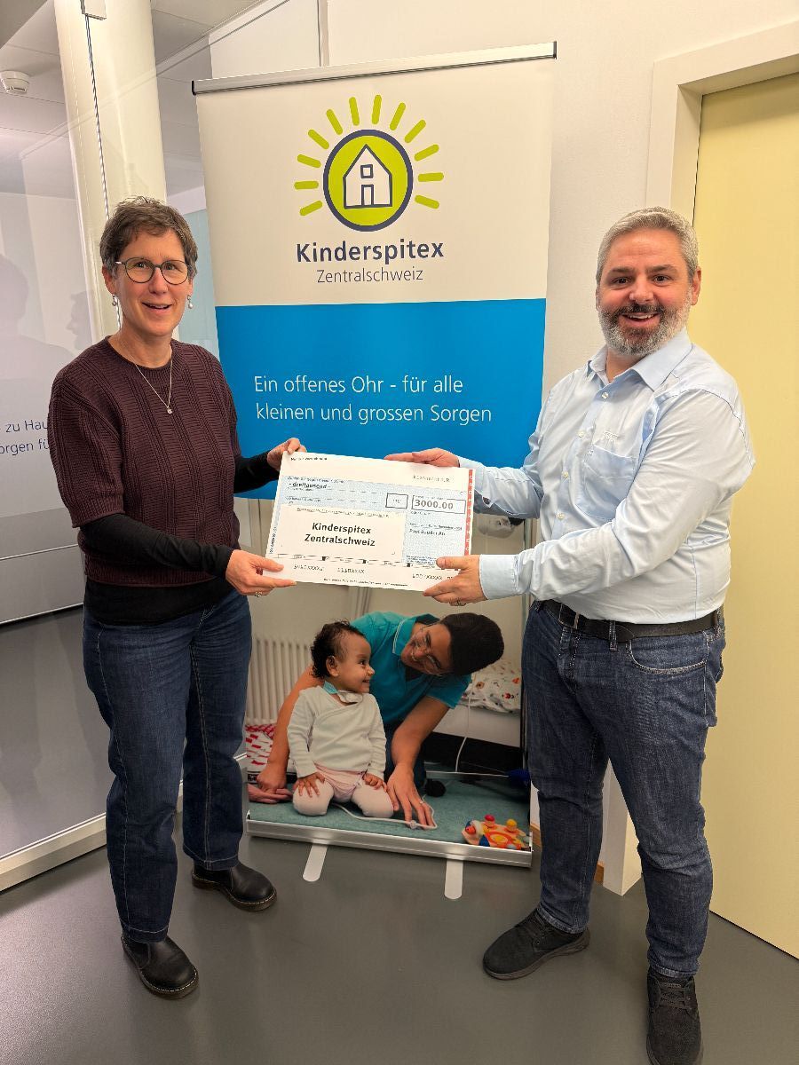 Bild Weihnachtsspende der Paul Bauder AG